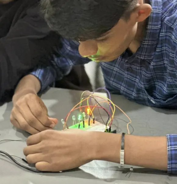 LED fading circuit